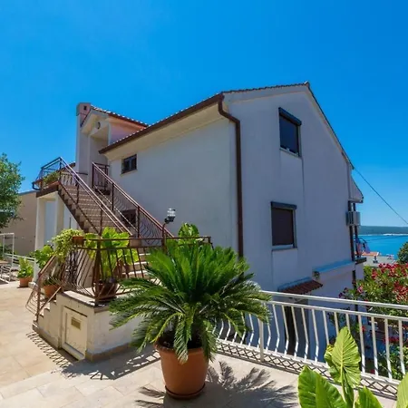 Apartment One-bedroom In Xxxvi Crikvenica