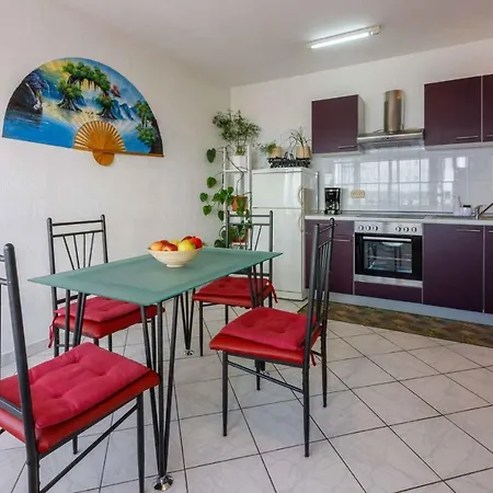 One-bedroom In Xxxvi
